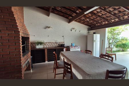 Casa à venda com 240m², 3 quartos e 4 vagas Casa à venda com 240m², 3 quartos e 4 vagasÁrea gourmet
