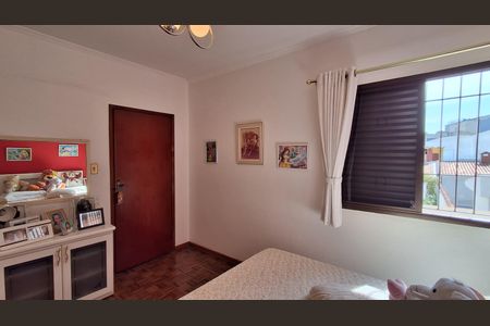 Quarto 1 de casa à venda com 3 quartos, 240m² em Osvaldo Cruz, São Caetano do Sul