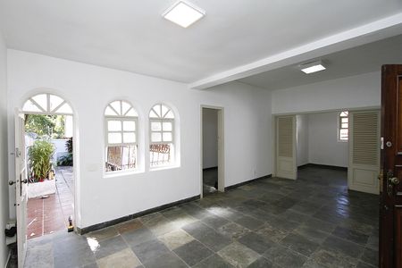 Casa para alugar com 280m², 5 quartos e 3 vagasSala 1