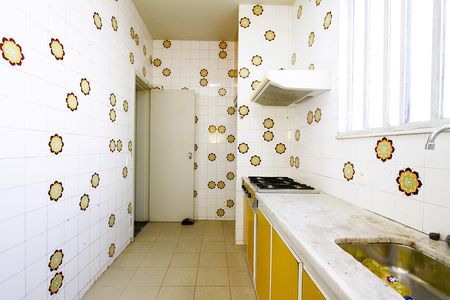 Casa para alugar com 280m², 5 quartos e 3 vagasCozinha