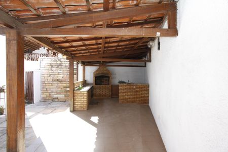 Casa para alugar com 280m², 5 quartos e 3 vagasChurrasqueira