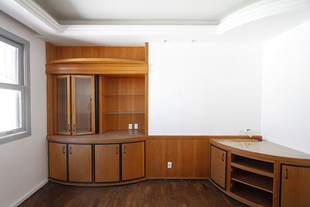 Casa para alugar com 280m², 5 quartos e 3 vagasQuarto 3
