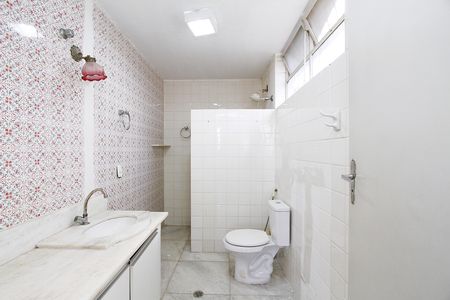 Casa para alugar com 280m², 5 quartos e 3 vagasBanheiro da Suíte