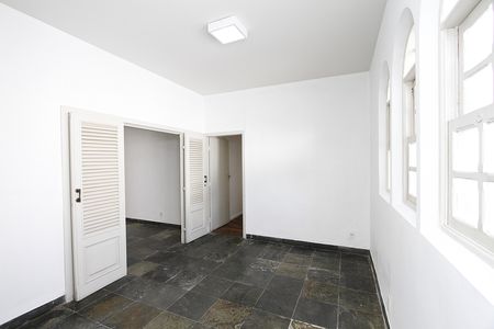 Casa para alugar com 280m², 5 quartos e 3 vagasSala 2