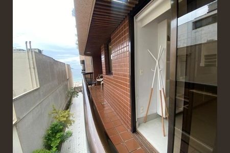 Apartamento para alugar com 82m², 2 quartos e sem vaga