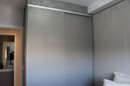 Apartamento à venda com 86m², 2 quartos e 2 vagas Apartamento à venda com 86m², 2 quartos e 2 vagasQuarto