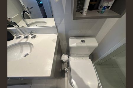 Apartamento à venda com 86m², 2 quartos e 2 vagas Apartamento à venda com 86m², 2 quartos e 2 vagasBanheiro Social