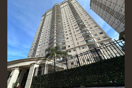 Apartamento à venda com 86m², 2 quartos e 2 vagas Apartamento à venda com 86m², 2 quartos e 2 vagasFachada