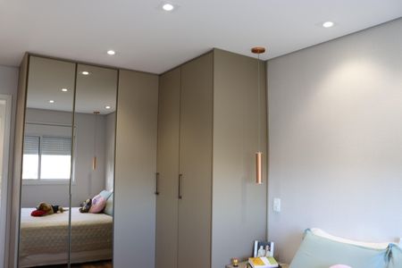 Apartamento à venda com 86m², 2 quartos e 2 vagas Apartamento à venda com 86m², 2 quartos e 2 vagasSuíte
