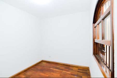 Casa à venda com 180m², 3 quartos e 2 vagasQuarto 2