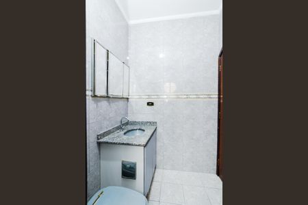 Casa à venda com 180m², 3 quartos e 2 vagasBanheiro da Suíte