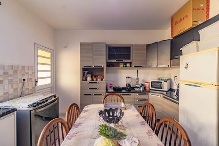 Casa à venda com 120m², 2 quartos e 1 vaga Casa à venda com 120m², 2 quartos e 1 vagaCozinha