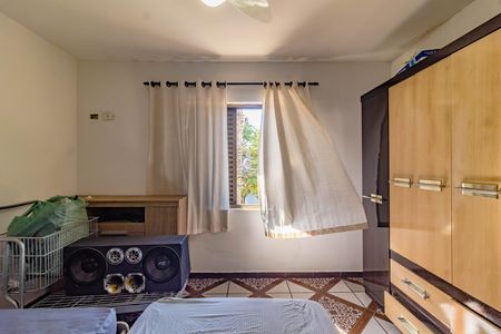 Quarto 2 de casa à venda com 2 quartos, 120m² em Cidade Vargas, São Paulo