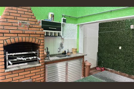 Casa à venda com 160m², 3 quartos e 2 vagasÁrea externa