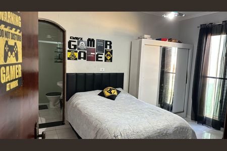 Casa à venda com 160m², 3 quartos e 2 vagasQuarto 