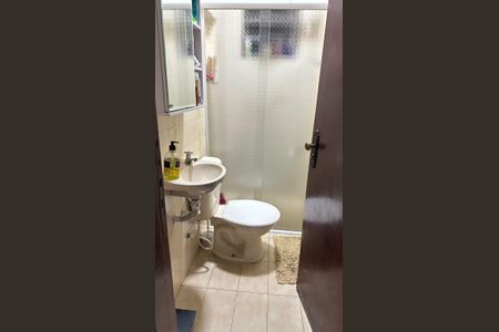 Banheiro  de casa à venda com 3 quartos, 160m² em Jardim Aida, Guarulhos