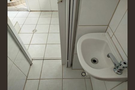 Casa para alugar com 150m², 3 quartos e 1 vaga Casa para alugar com 150m², 3 quartos e 1 vagaBanheiro 4 - serviço