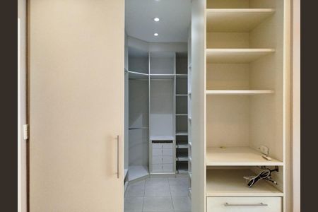 Casa para alugar com 150m², 3 quartos e 1 vaga Casa para alugar com 150m², 3 quartos e 1 vagaCloset