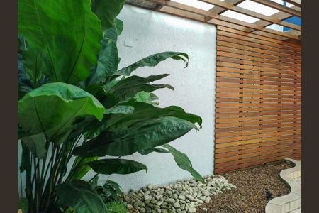 Casa para alugar com 150m², 3 quartos e 1 vaga Casa para alugar com 150m², 3 quartos e 1 vagaQuintal