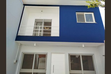 Casa para alugar com 150m², 3 quartos e 1 vaga Casa para alugar com 150m², 3 quartos e 1 vagaFachada