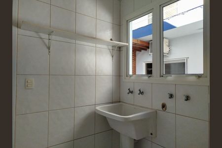 Casa para alugar com 150m², 3 quartos e 1 vaga Casa para alugar com 150m², 3 quartos e 1 vagaÁrea de serviço