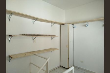 Casa para alugar com 150m², 3 quartos e 1 vaga Casa para alugar com 150m², 3 quartos e 1 vagaÁrea de serviço - estendal