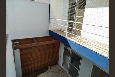 Casa para alugar com 150m², 3 quartos e 1 vaga Casa para alugar com 150m², 3 quartos e 1 vagaVaranda
