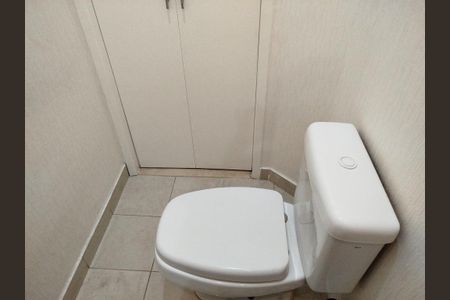 Casa para alugar com 150m², 3 quartos e 1 vaga Casa para alugar com 150m², 3 quartos e 1 vagaBanheiro 3 - Lavabo