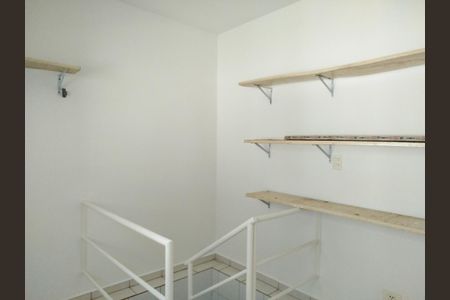 Casa para alugar com 150m², 3 quartos e 1 vaga Casa para alugar com 150m², 3 quartos e 1 vagaÁrea de serviço - estendal