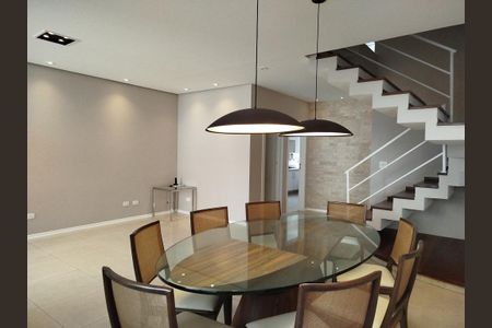 Casa para alugar com 150m², 3 quartos e 1 vaga Casa para alugar com 150m², 3 quartos e 1 vagaSala