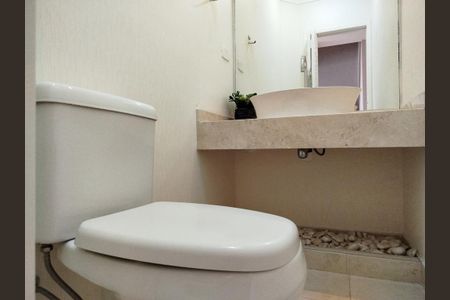 Casa para alugar com 150m², 3 quartos e 1 vaga Casa para alugar com 150m², 3 quartos e 1 vagaBanheiro 3 - Lavabo