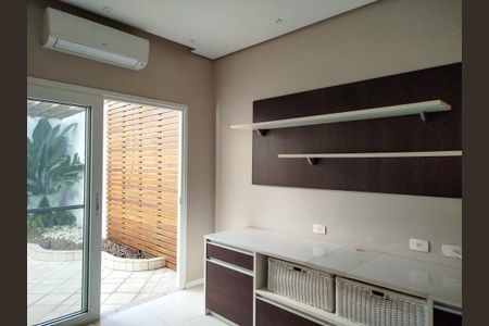 Casa para alugar com 150m², 3 quartos e 1 vaga Casa para alugar com 150m², 3 quartos e 1 vagaSaleta - home office