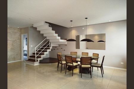 Sala de casa para alugar com 3 quartos, 150m² em Vila Carrão, São Paulo