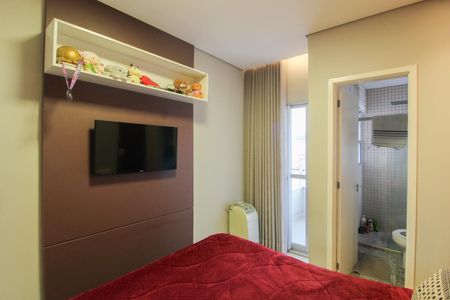 Apartamento à venda com 100m², 2 quartos e 2 vagasSuíte 1