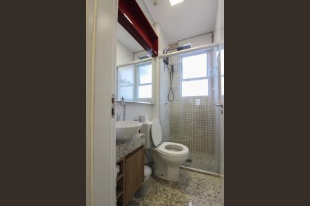 Apartamento à venda com 100m², 2 quartos e 2 vagasBanheiro Social