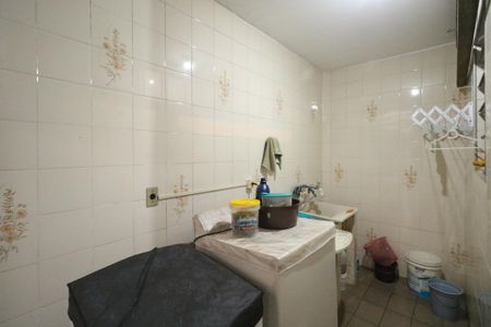 Casa à venda com 125m², 2 quartos e 2 vagas Casa à venda com 125m², 2 quartos e 2 vagasÁrea de Serviço