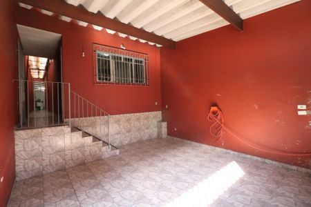Casa à venda com 125m², 2 quartos e 2 vagas Casa à venda com 125m², 2 quartos e 2 vagasGaragem
