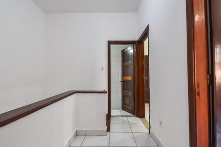Casa à venda com 119m², 3 quartos e 1 vaga Casa à venda com 119m², 3 quartos e 1 vagaHall dos quartos