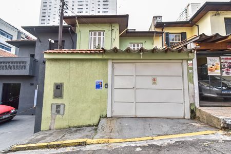 Casa à venda com 119m², 3 quartos e 1 vaga Casa à venda com 119m², 3 quartos e 1 vagaFachada