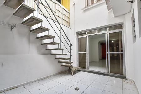 Casa à venda com 119m², 3 quartos e 1 vaga Casa à venda com 119m², 3 quartos e 1 vagaQuintal