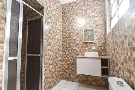 Casa à venda com 119m², 3 quartos e 1 vaga Casa à venda com 119m², 3 quartos e 1 vagaBanheiro da suíte