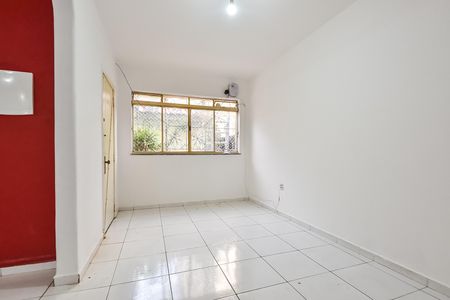 Casa à venda com 119m², 3 quartos e 1 vaga Casa à venda com 119m², 3 quartos e 1 vagaSala de tv