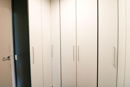 Apartamento à venda com 75m², 2 quartos e 2 vagasSuíte 1 Closet 