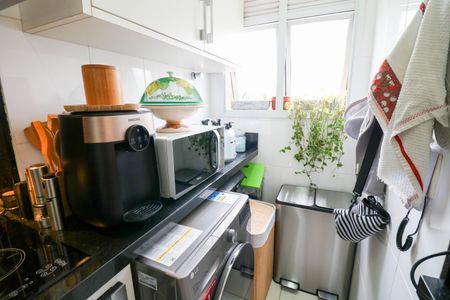 Apartamento à venda com 75m², 2 quartos e 2 vagasSala / Cozinha