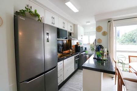 Apartamento à venda com 75m², 2 quartos e 2 vagasSala / Cozinha