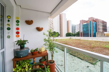 Varanda de apartamento à venda com 2 quartos, 75m² em Santo Amaro, São Paulo