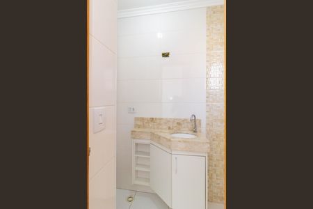 Banheiro Quarto 1 de casa de condomínio à venda com 2 quartos, 74m² em Vila Santa Edwiges, São Paulo
