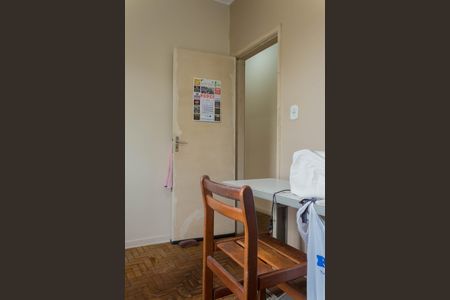 Casa à venda com 153m², 4 quartos e 2 vagas Casa à venda com 153m², 4 quartos e 2 vagasQuarto 3