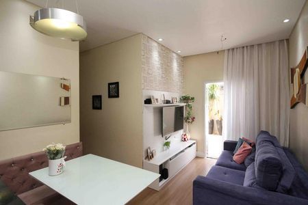 Apartamento à venda com 78m², 2 quartos e 1 vaga Apartamento à venda com 78m², 2 quartos e 1 vagaSala