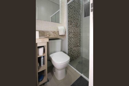 Apartamento à venda com 78m², 2 quartos e 1 vaga Apartamento à venda com 78m², 2 quartos e 1 vagaBanheiro